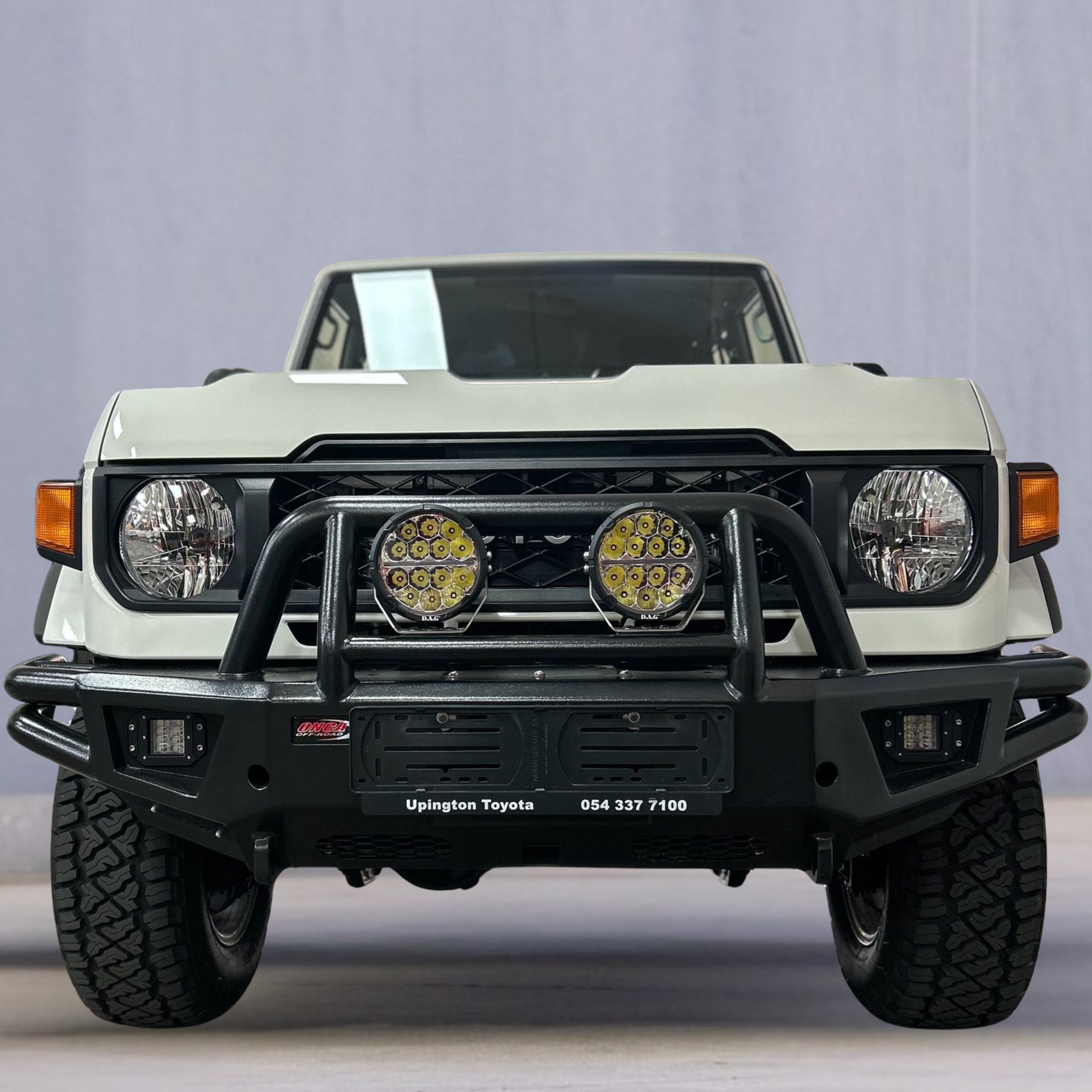 ONCA LC70 Series LDX Bull Bar (2024+)