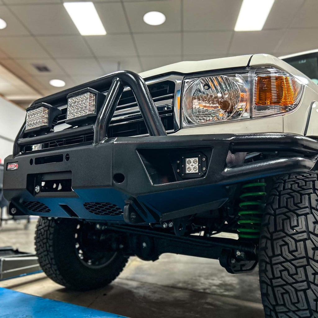 ONCA LC70 Series LDX Bull Bar (2024+)