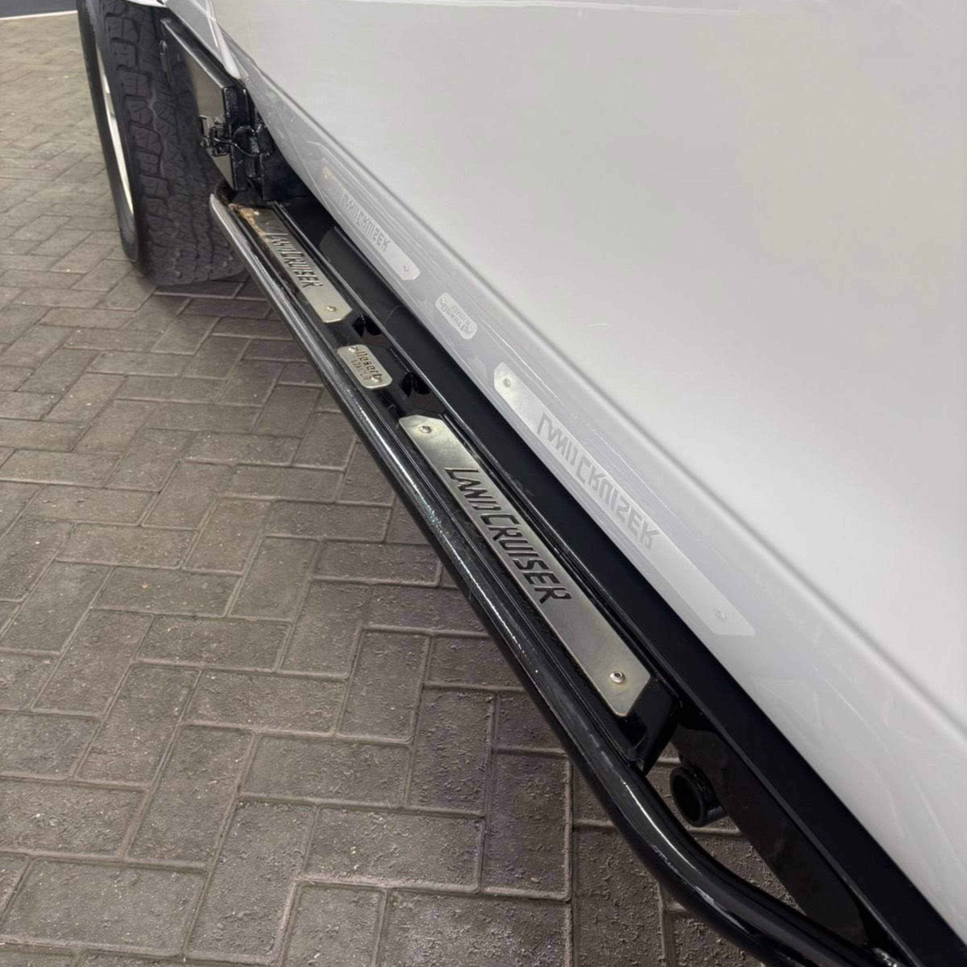 Gobi-X LC70 Rocksliders