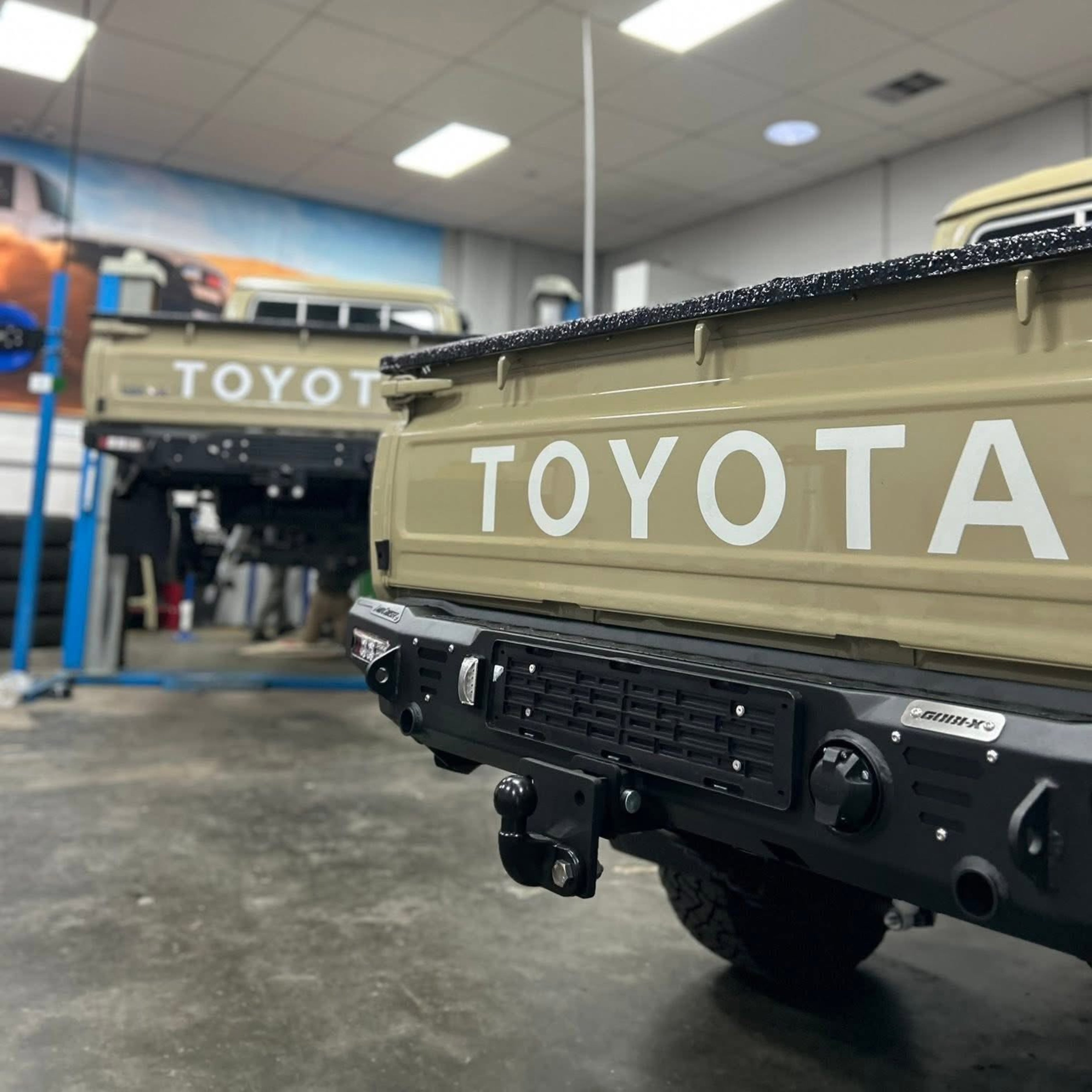 Gobi-X LC70 Stealth Rear Bumper 2000+