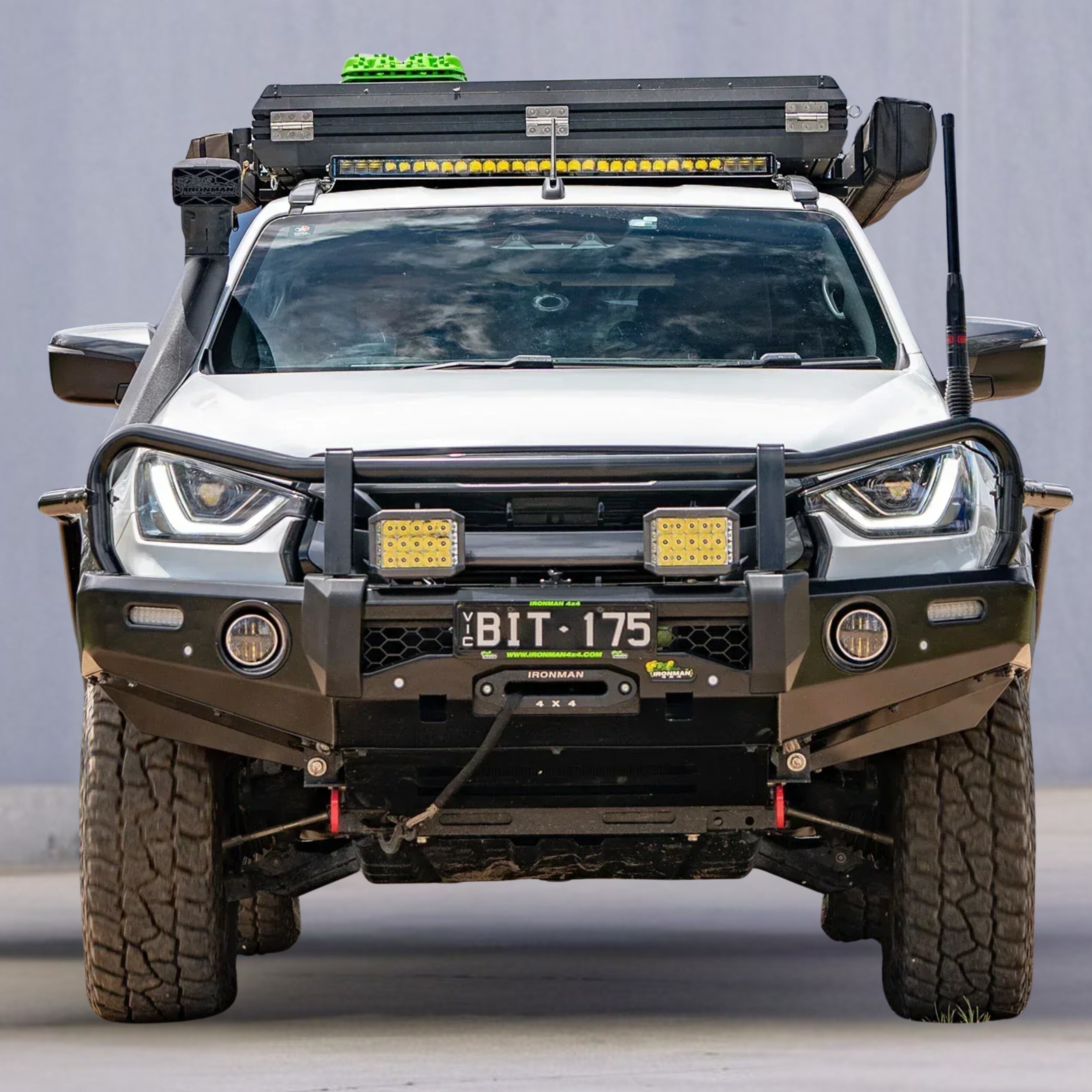 IM Isuzu D-Max Deluxe Bull Bar