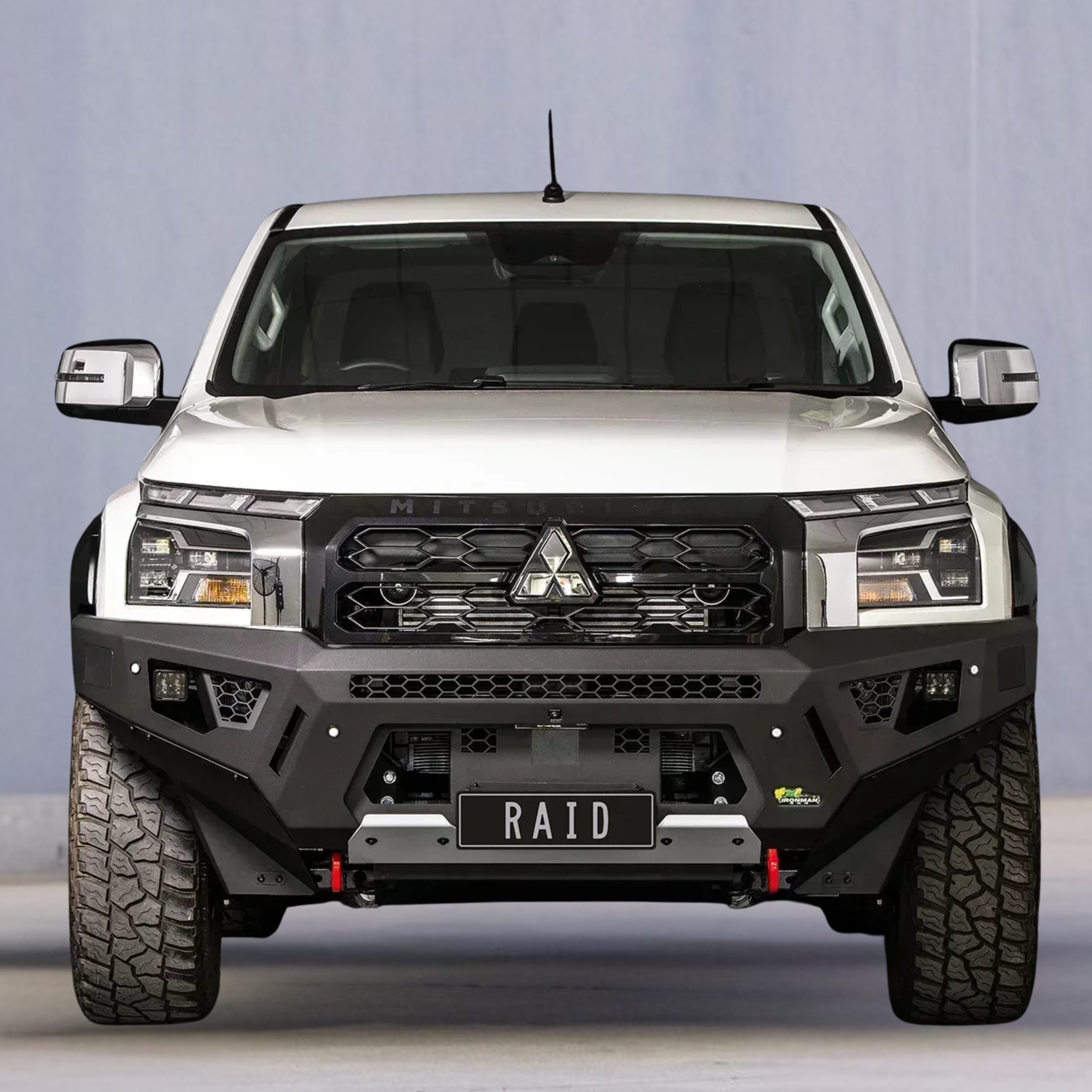 IM Mitsubishi Triton Raid Bull Bar